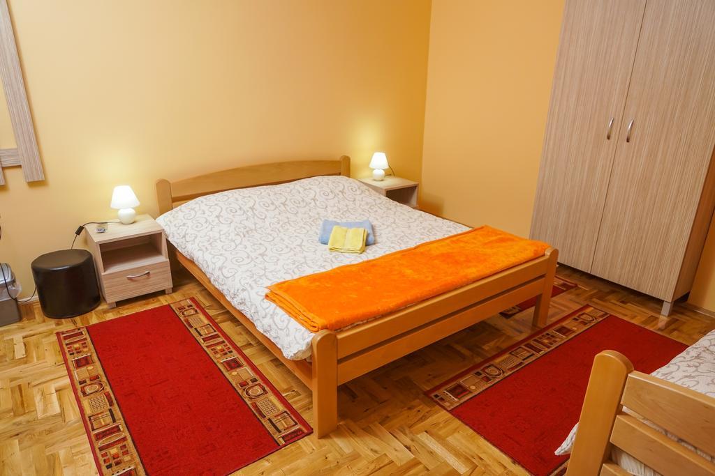 Guest house Amfora *