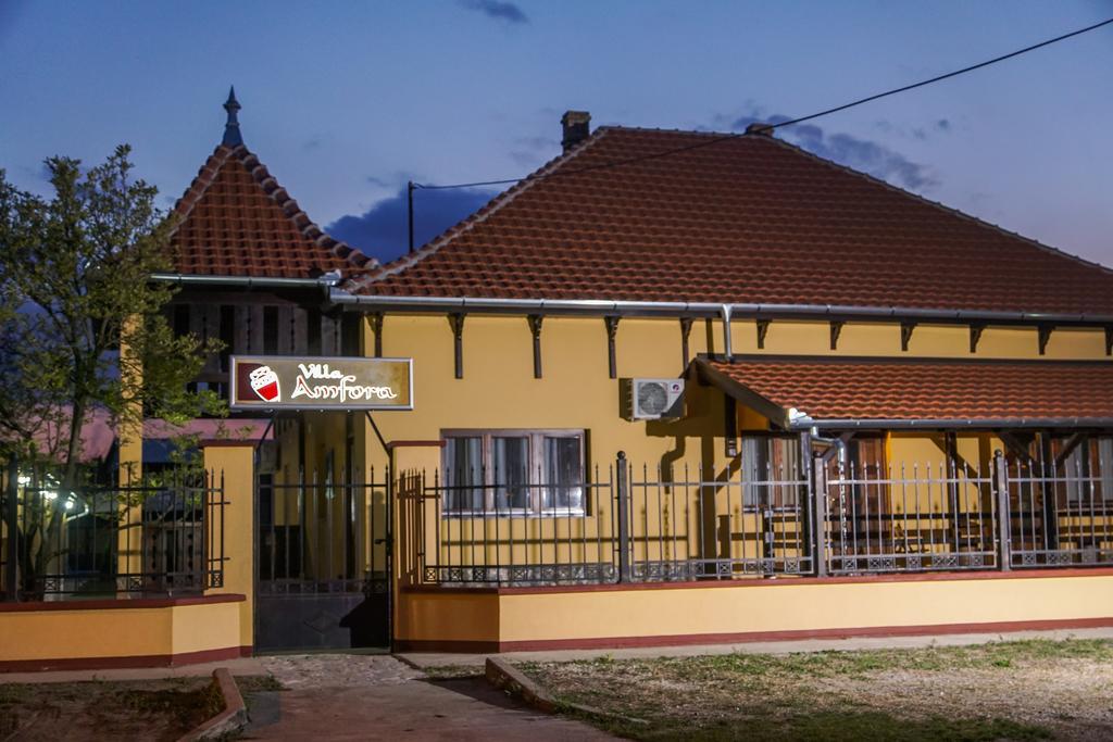 Amfora Guest house *